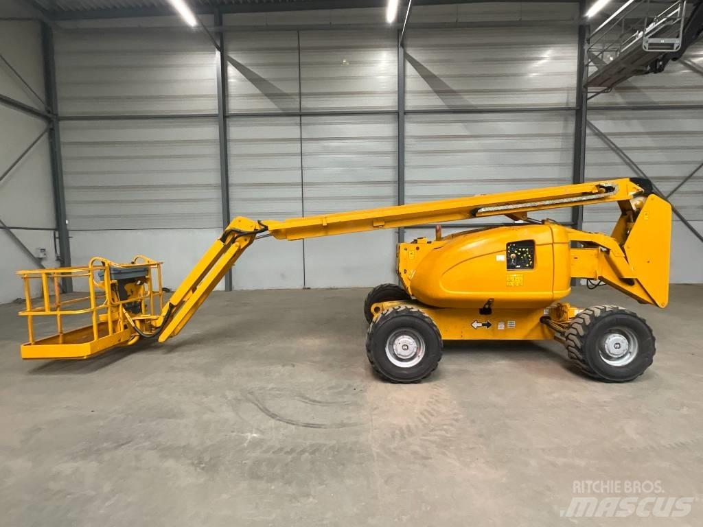 JLG 600 AJ Kĺbové plošiny