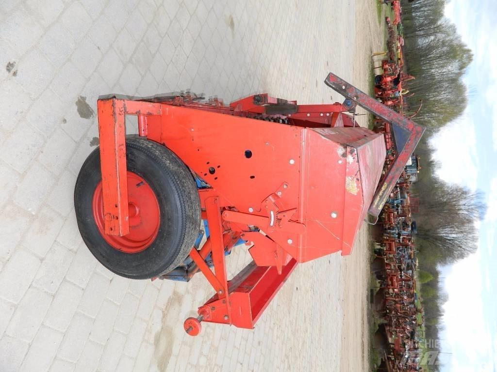 Stegsted 250 Mechanické sejačky