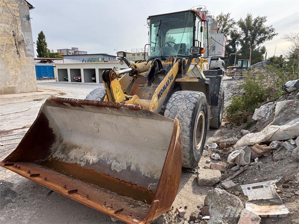 Komatsu WA 250-5H Stavebníctvo - ostatné