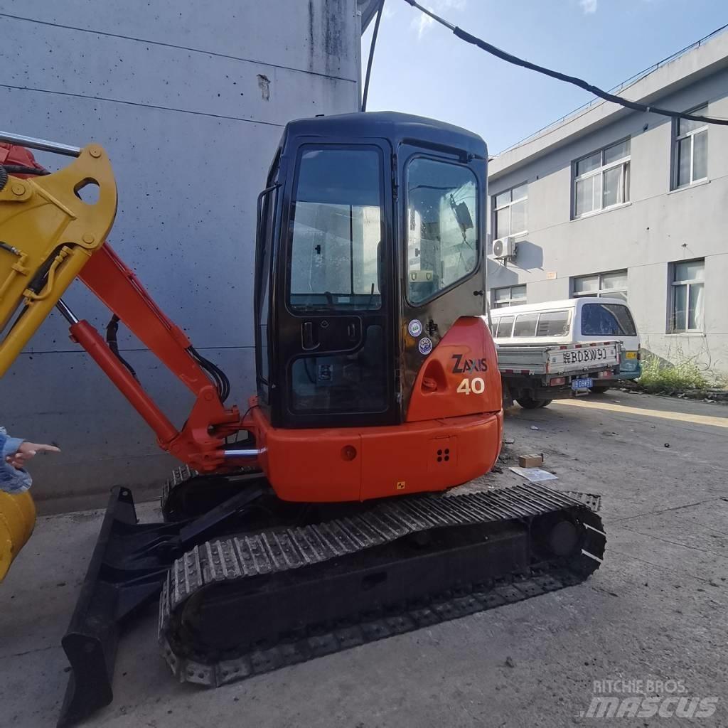 Hitachi ZX 40 U Mini rýpadlá < 7t