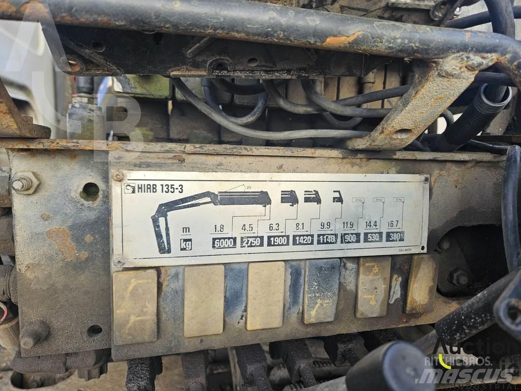 Volvo FE320 Hákový nosič kontajnerov