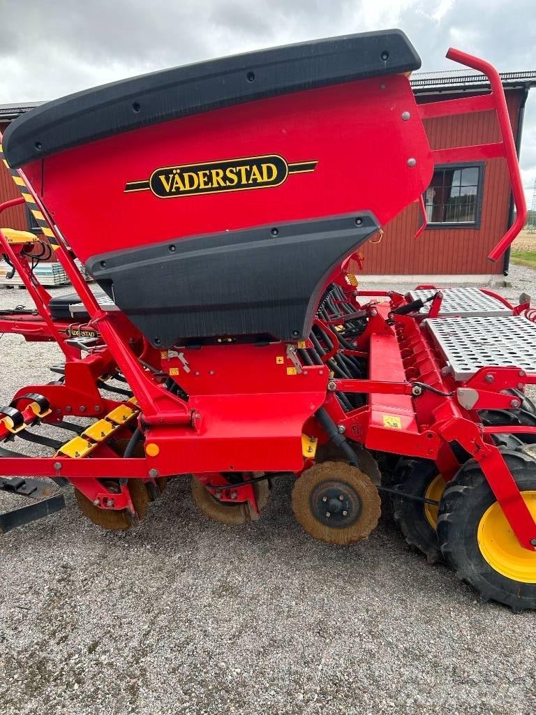 Väderstad Rapid400C Kombinované sejačky