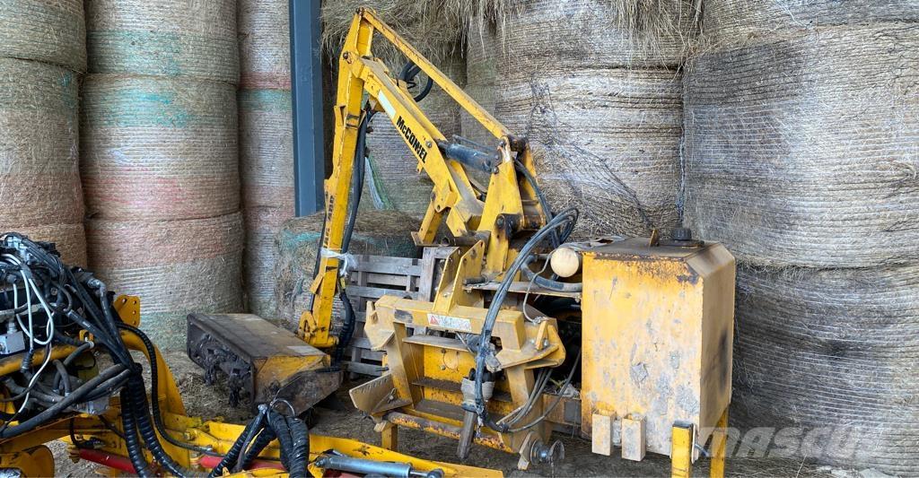 McConnel MAG 480 Kosačky namontované a ťahané