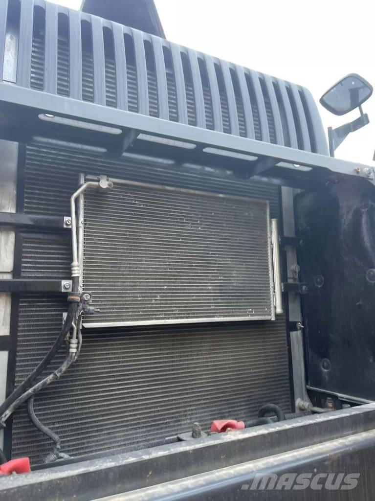 Volvo EC 350 Pásové rýpadlá