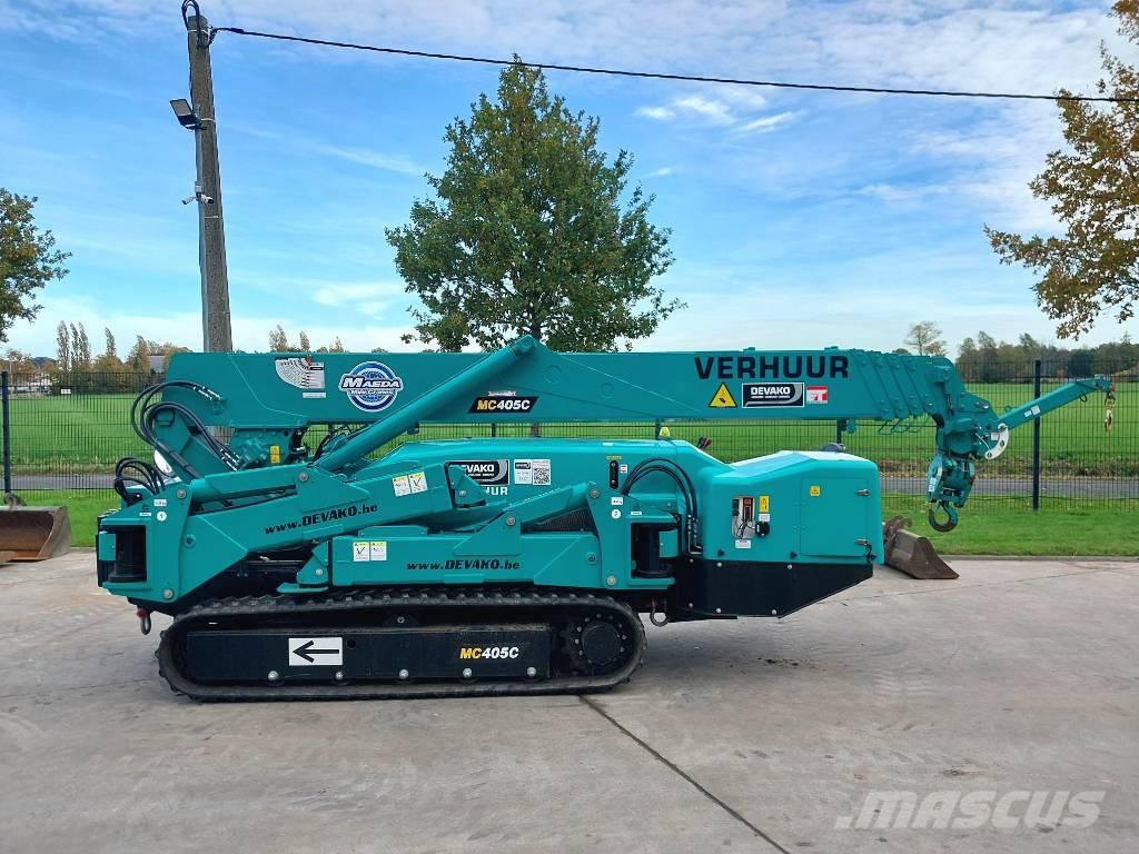 Maeda MC 405 C-3 Minižeriavy