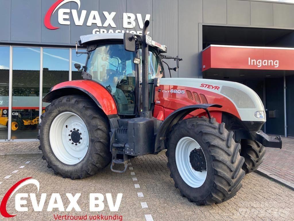 Steyr 6205 CVT Traktory