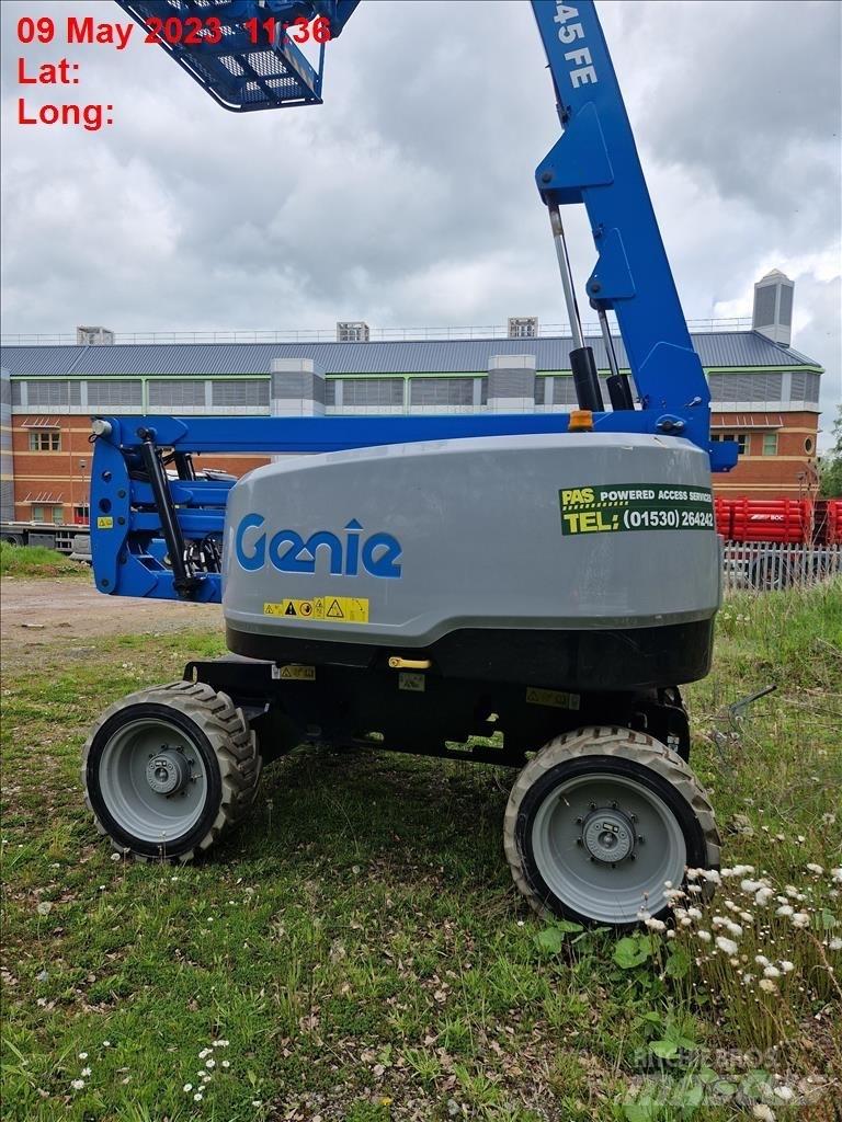 Genie Z45FE Hybrid Kĺbové plošiny