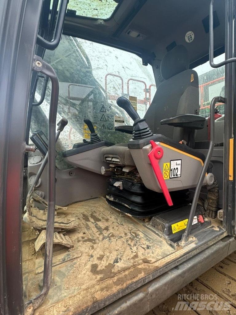 Volvo EC200EL Pásové rýpadlá