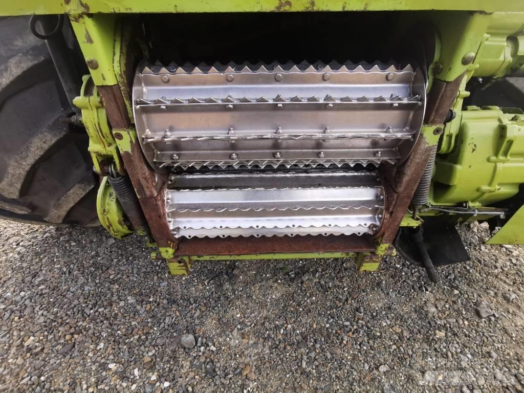 CLAAS Jaguar 870 Samochodné kosačky