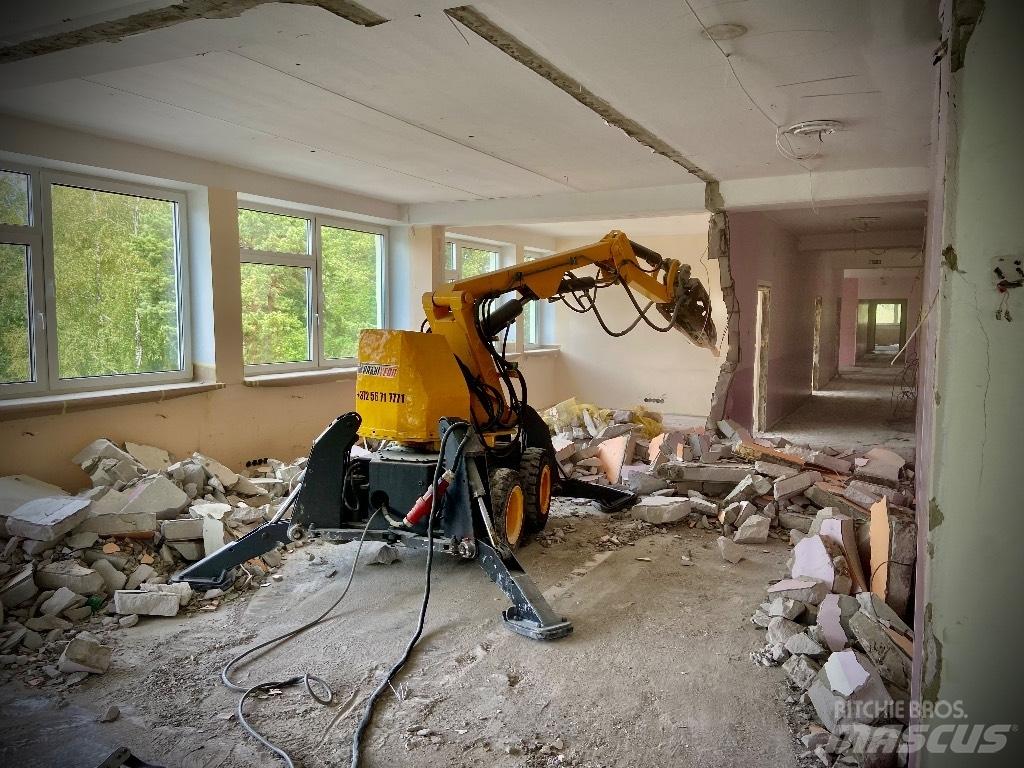 Brokk 250 Demolačné rýpadlá