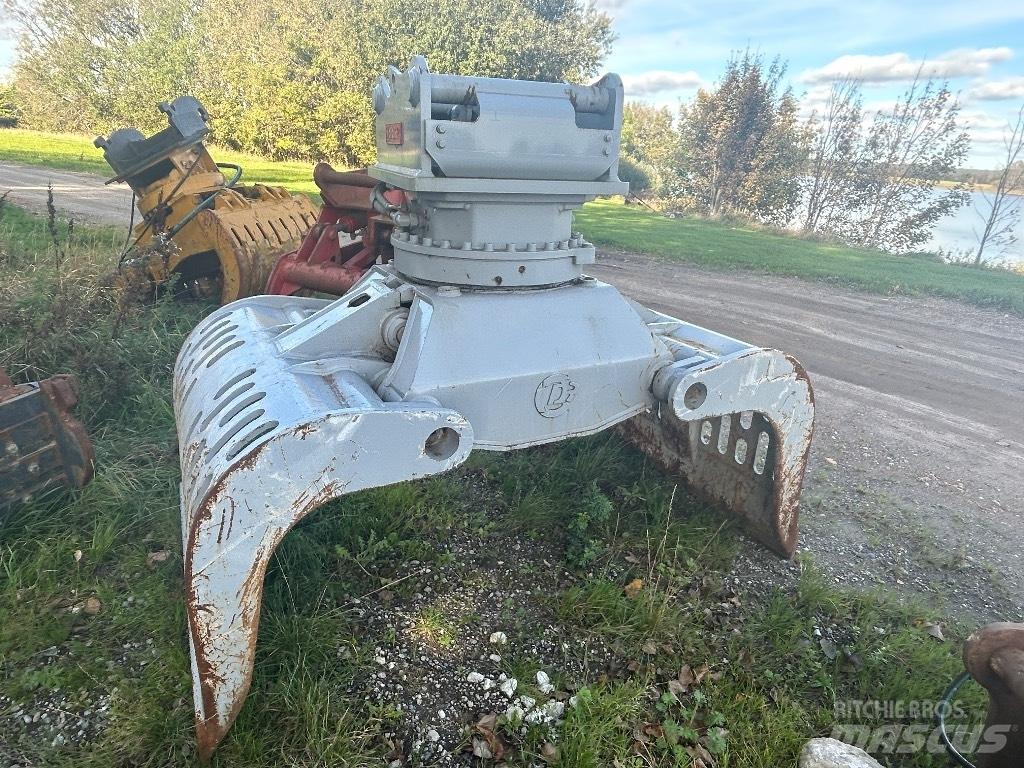 Demarec DRG 45 Drapáky