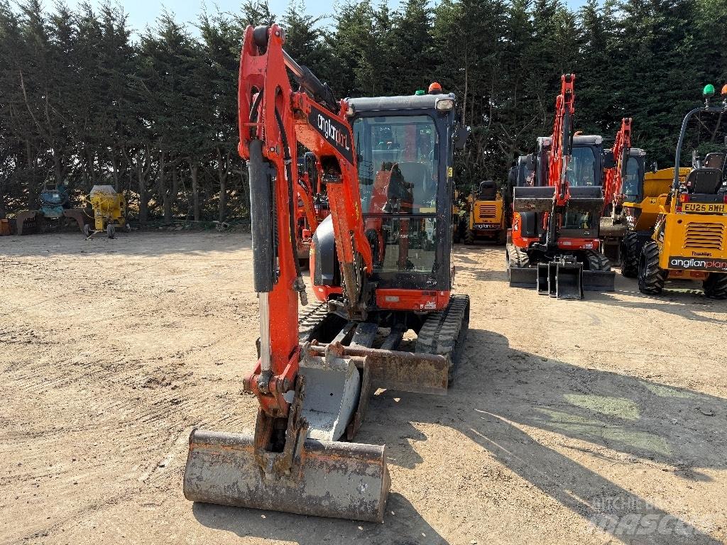 Kubota U 27-4 Mini rýpadlá < 7t