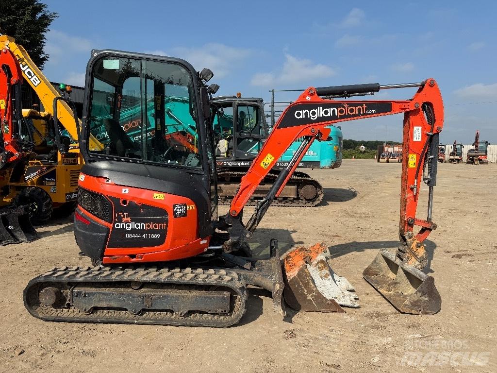 Kubota U 27-4 Mini rýpadlá < 7t
