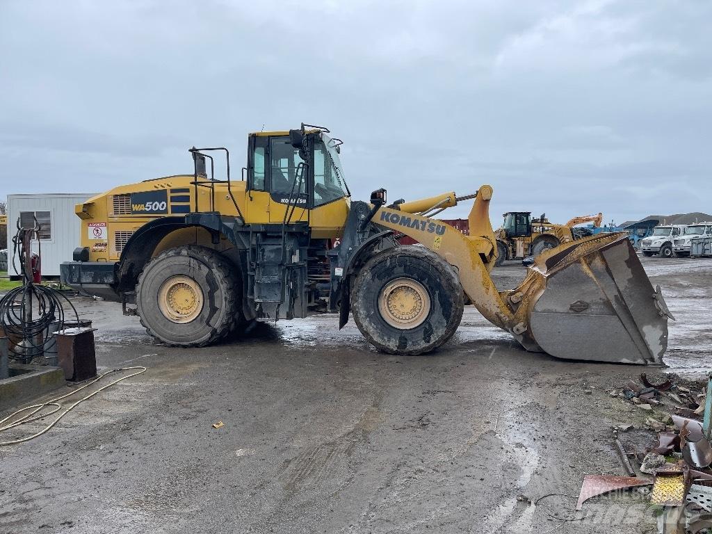 Komatsu WA500-8 Kolesové nakladače