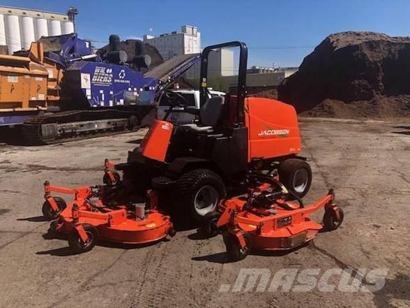 Jacobsen R311T Samochodné kosačky
