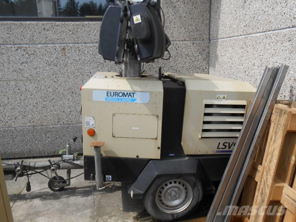 Doosan LSV9 Osvetľovacie stožiare