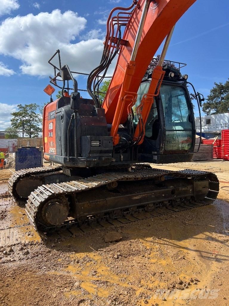 Hitachi ZX 225/6 Pásové rýpadlá