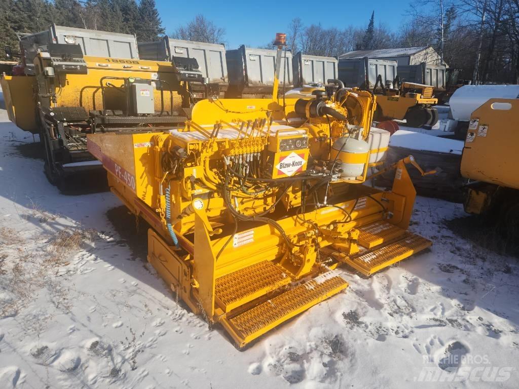Blaw-Knox M450 Finišéry
