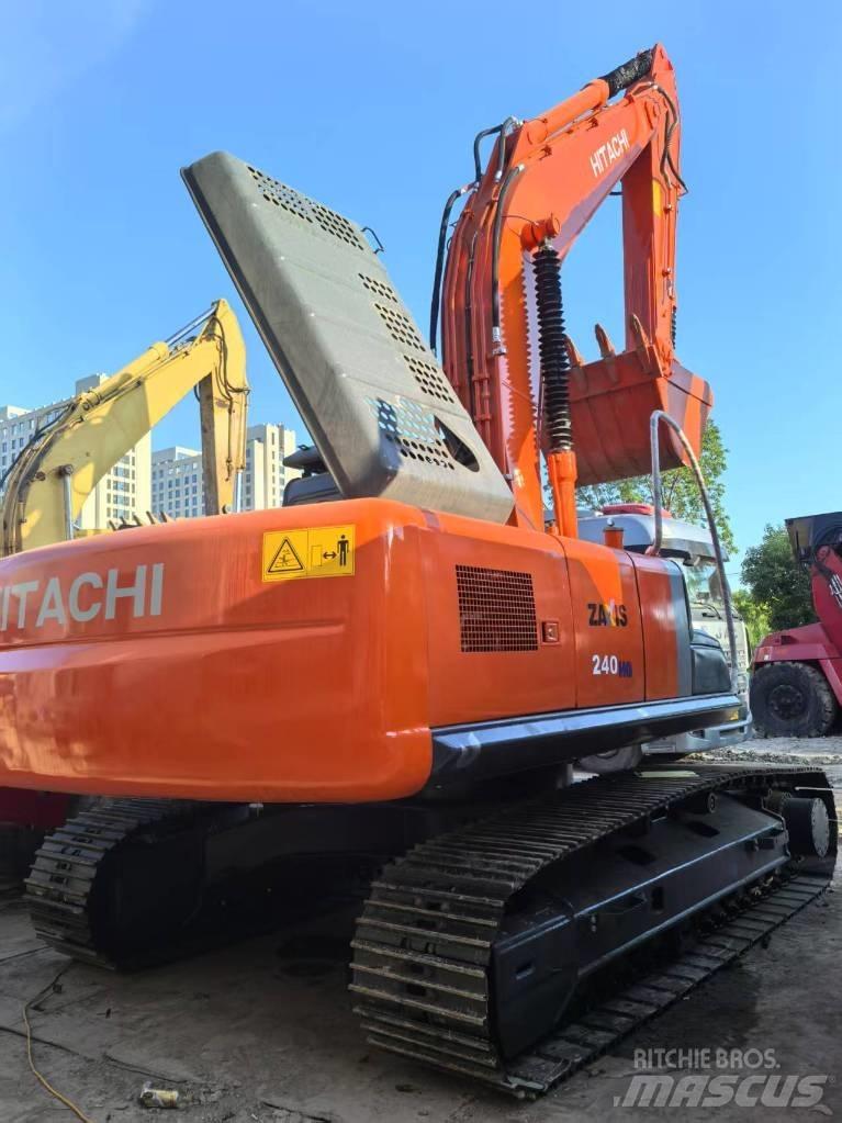 Hitachi ZX 240-3 Pásové rýpadlá