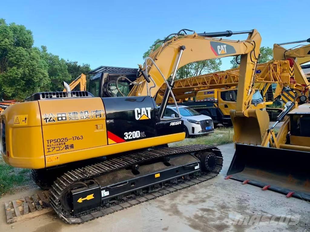 CAT 320 D Pásové rýpadlá
