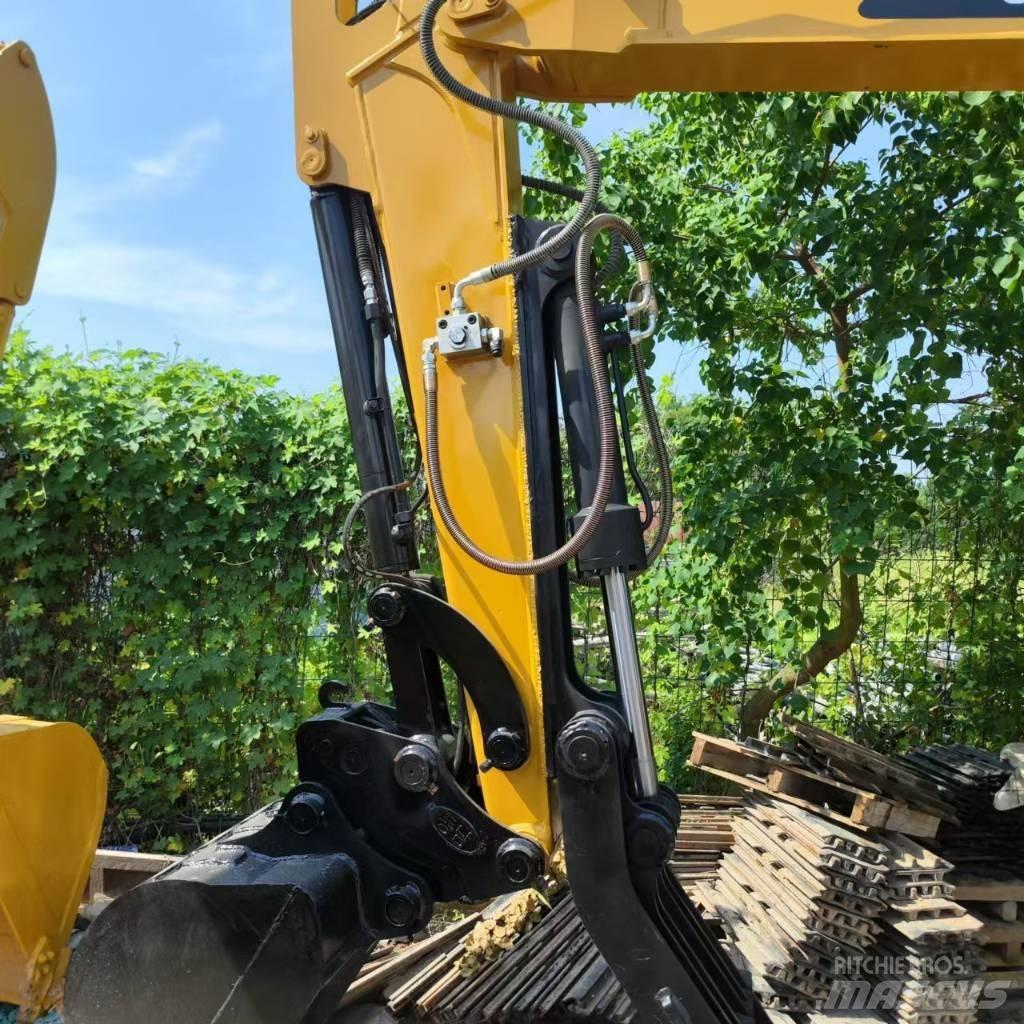 CAT 306 Pásové rýpadlá