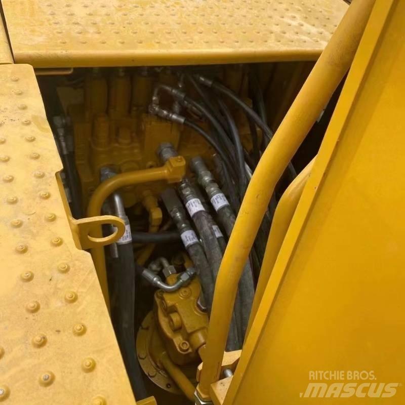 CAT 312 Pásové rýpadlá