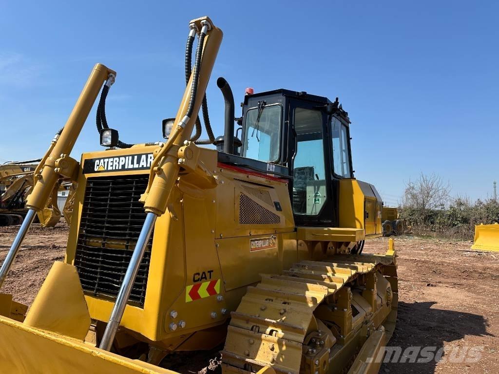 CAT D6G Pásové dozéry