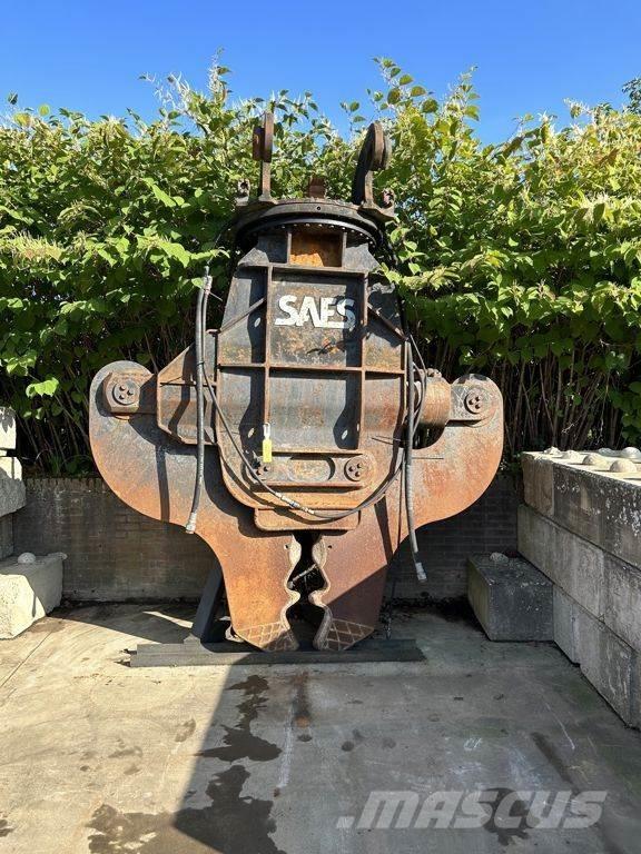 Saes HSC Frézy, nožnice