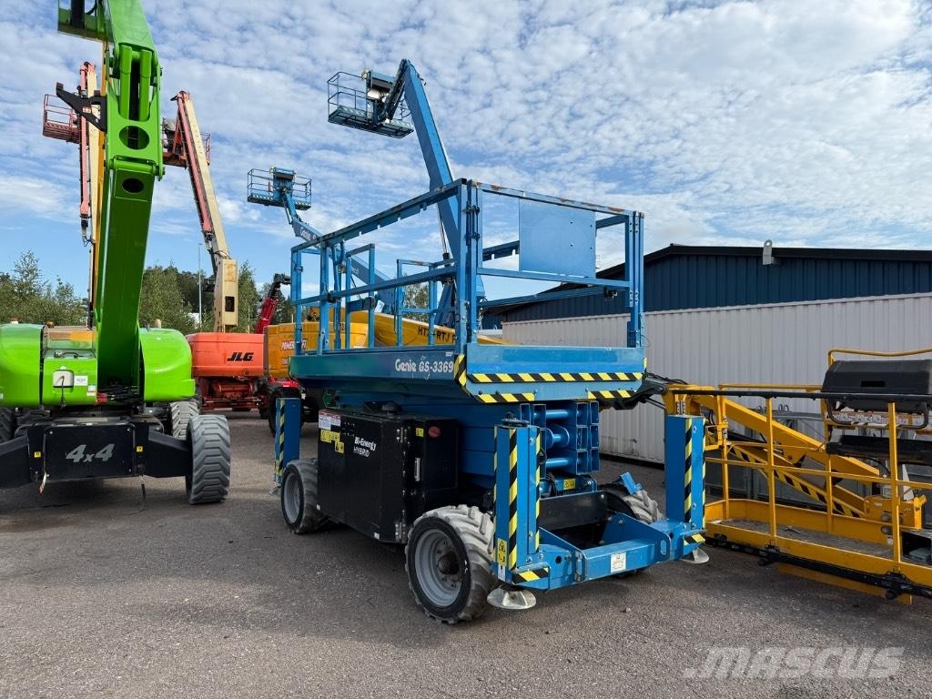 Genie GS 3369 BE Nožnicové zdvíhacie plošiny