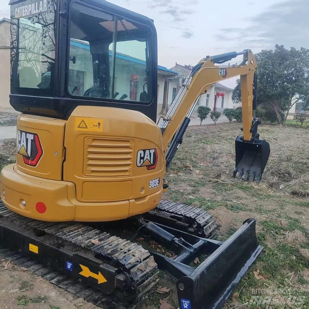 CAT 303 E Pásové rýpadlá