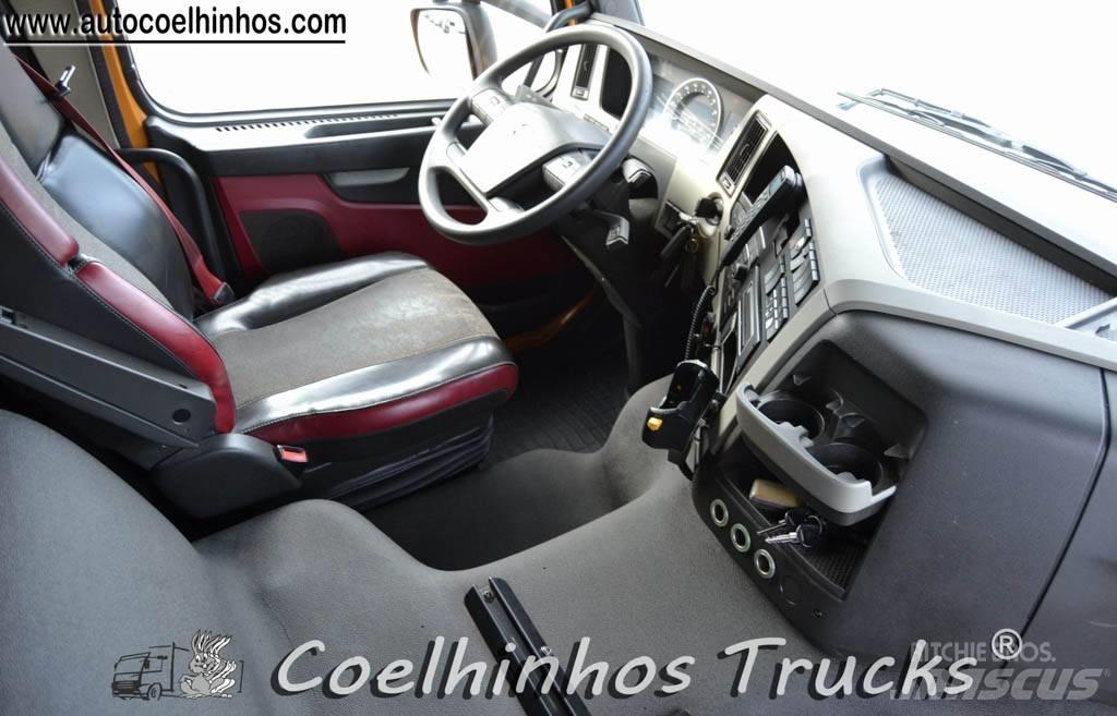 Volvo FM 330 Skriňová nadstavba