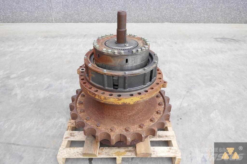 CAT 8G-2443 Nápravy