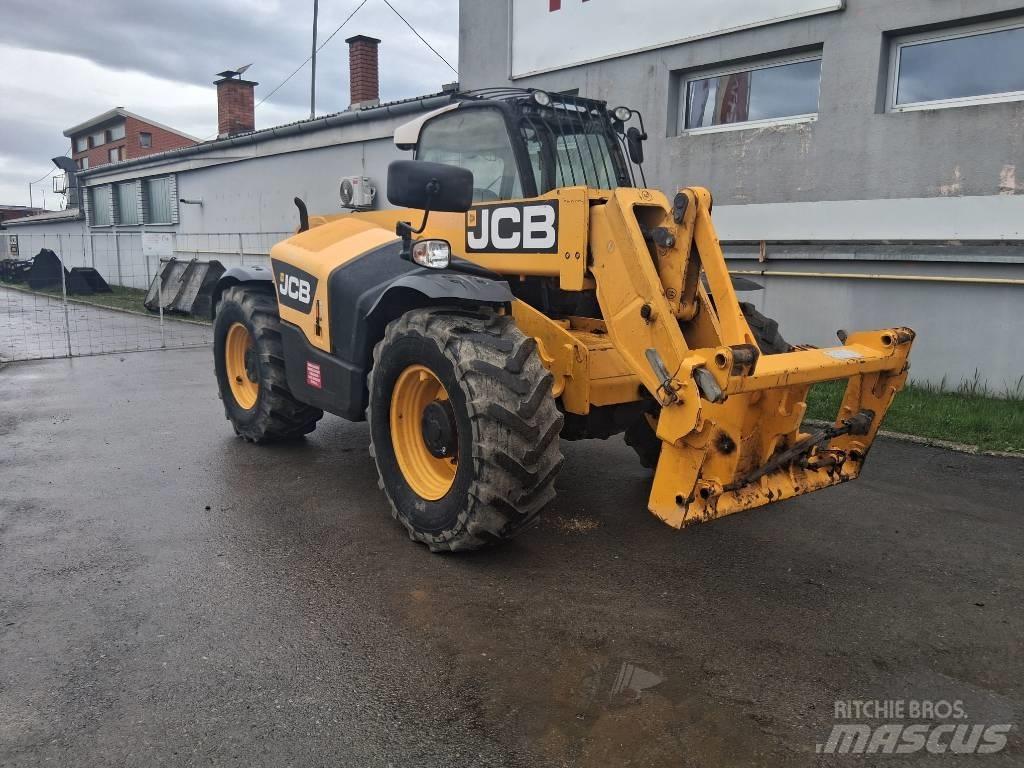 JCB 541-70 Agri Plus Teleskopické nakladače pre poľnohospodárstvo