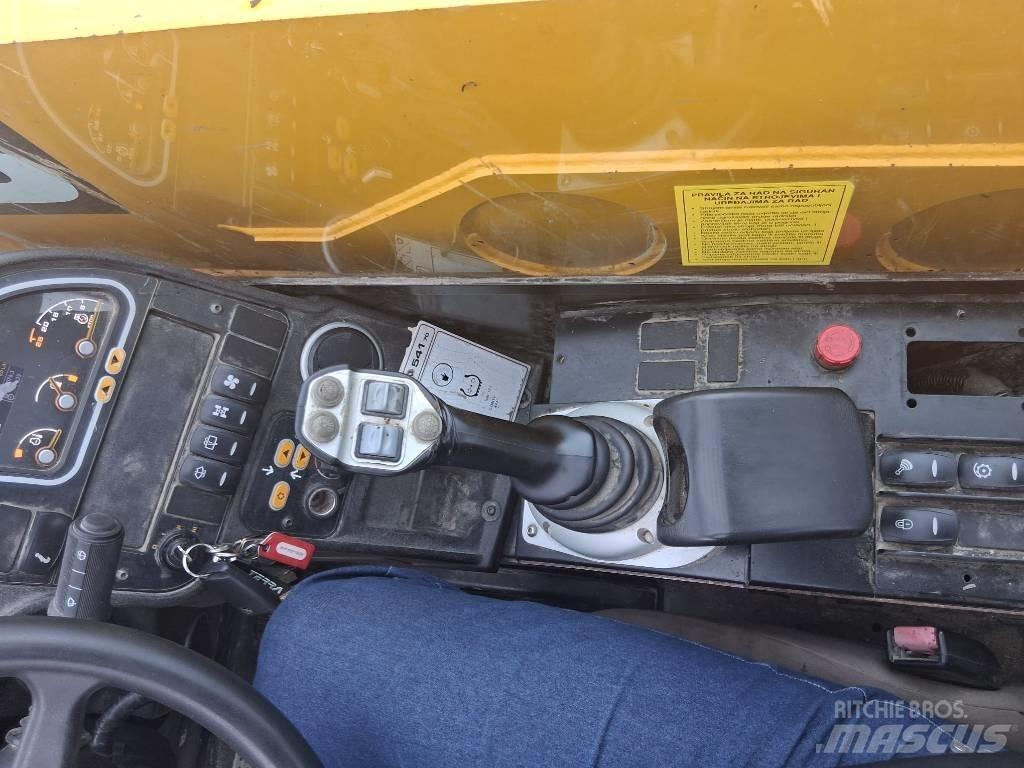 JCB 541-70 Agri Plus Teleskopické nakladače pre poľnohospodárstvo