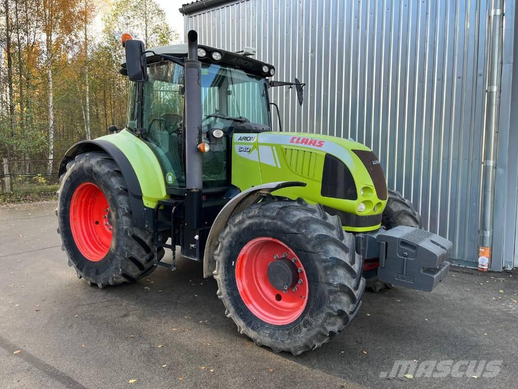 CLAAS Arion 640 CIS Traktory