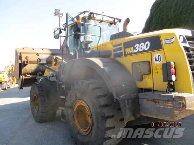Komatsu WA 380 Kolesové nakladače