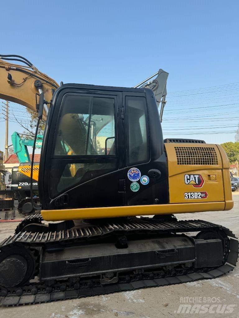 CAT 313 D Pásové rýpadlá
