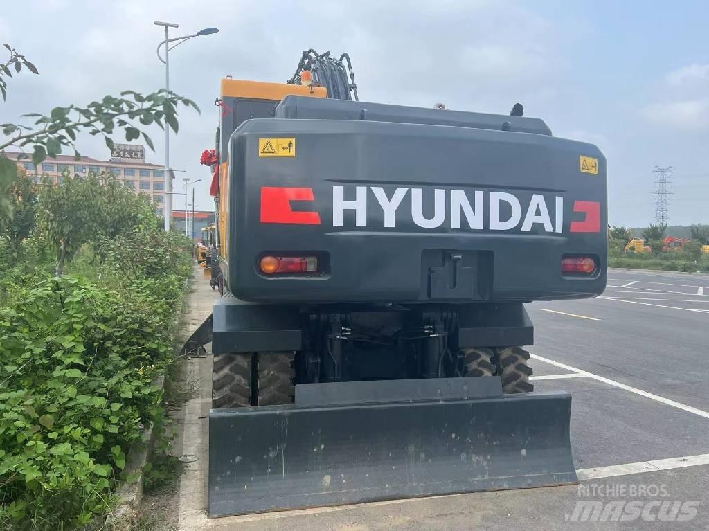 Hyundai 210WVS Kolesové rýpadlá