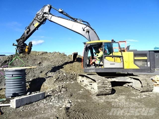 Volvo EC220EL Pásové rýpadlá
