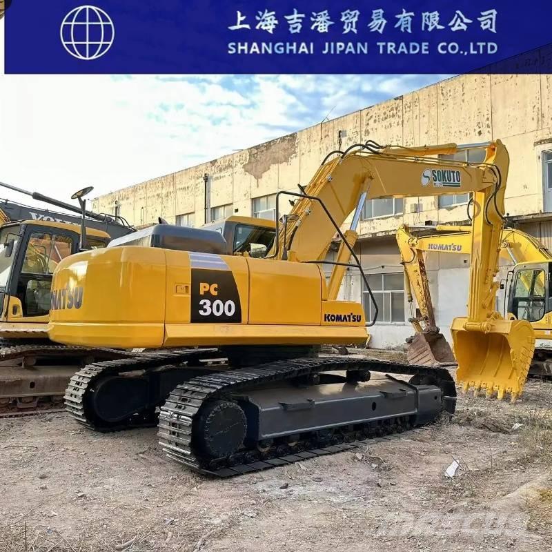 Komatsu PC 300 Pásové rýpadlá