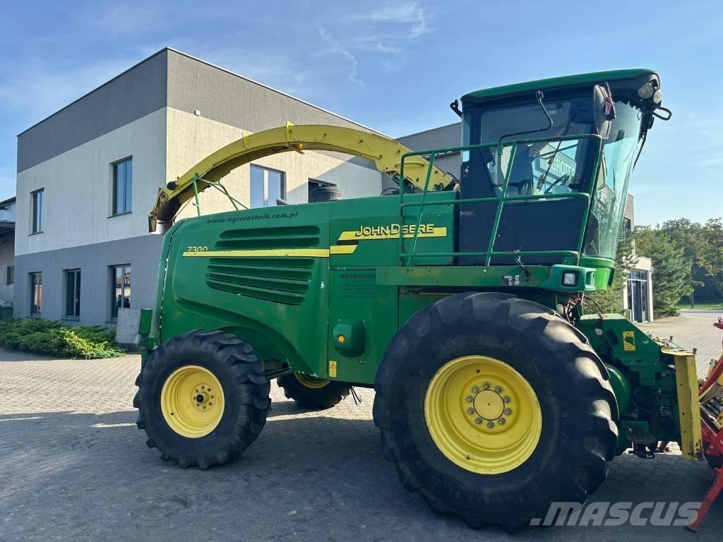 John Deere 7300 Samochodné kosačky