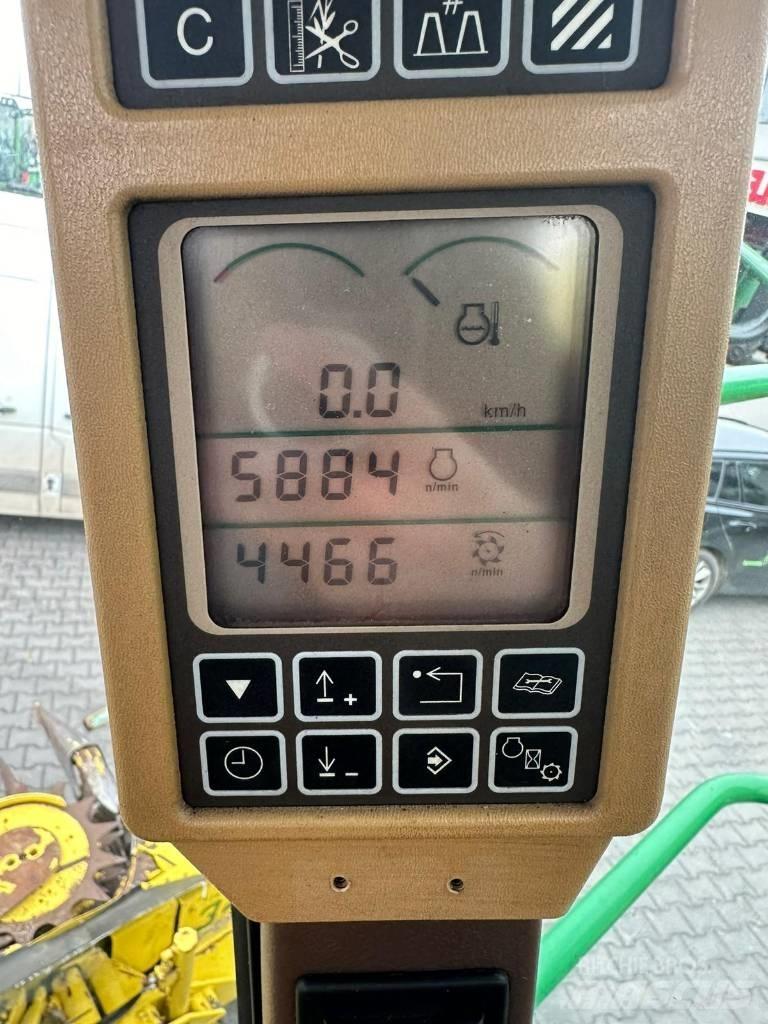 John Deere 7300 Samochodné kosačky