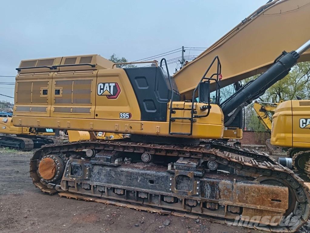 CAT 395 Pásové rýpadlá