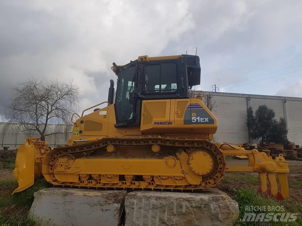 Komatsu D 51 EX-22 Pásové dozéry