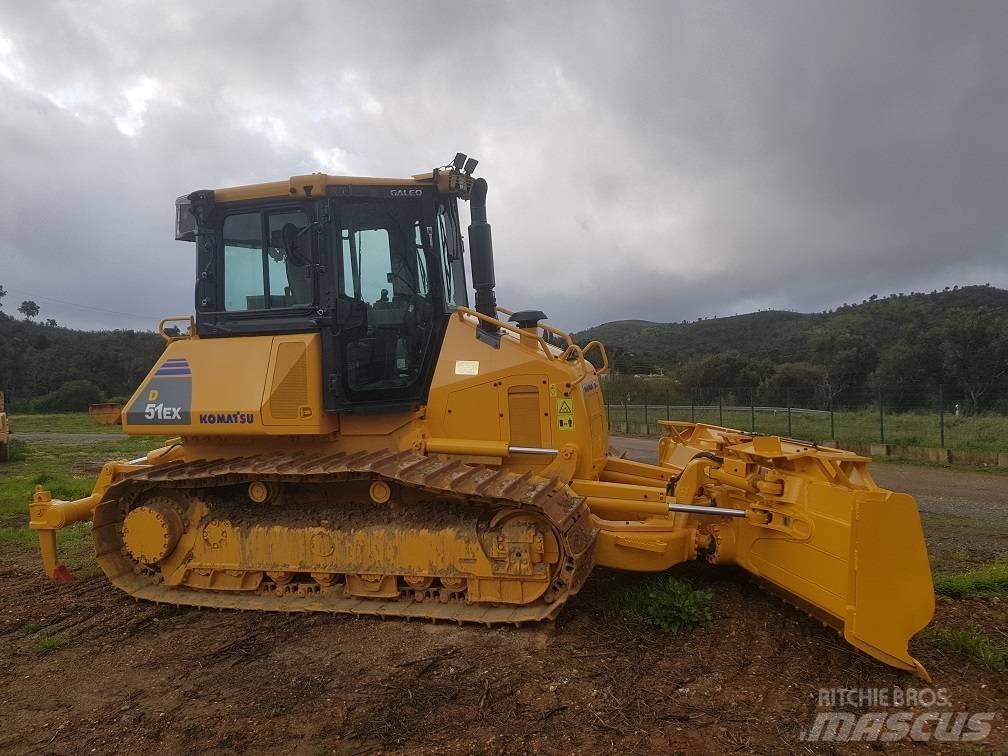 Komatsu D 51 EX-22 Pásové dozéry