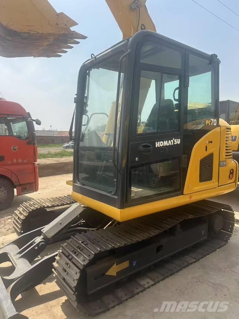 Komatsu PC 70 Pásové rýpadlá