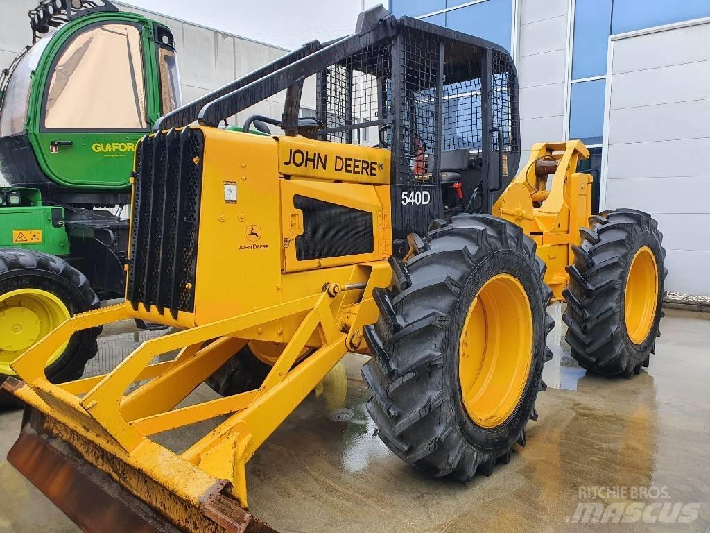 John Deere 540 D Skiddery