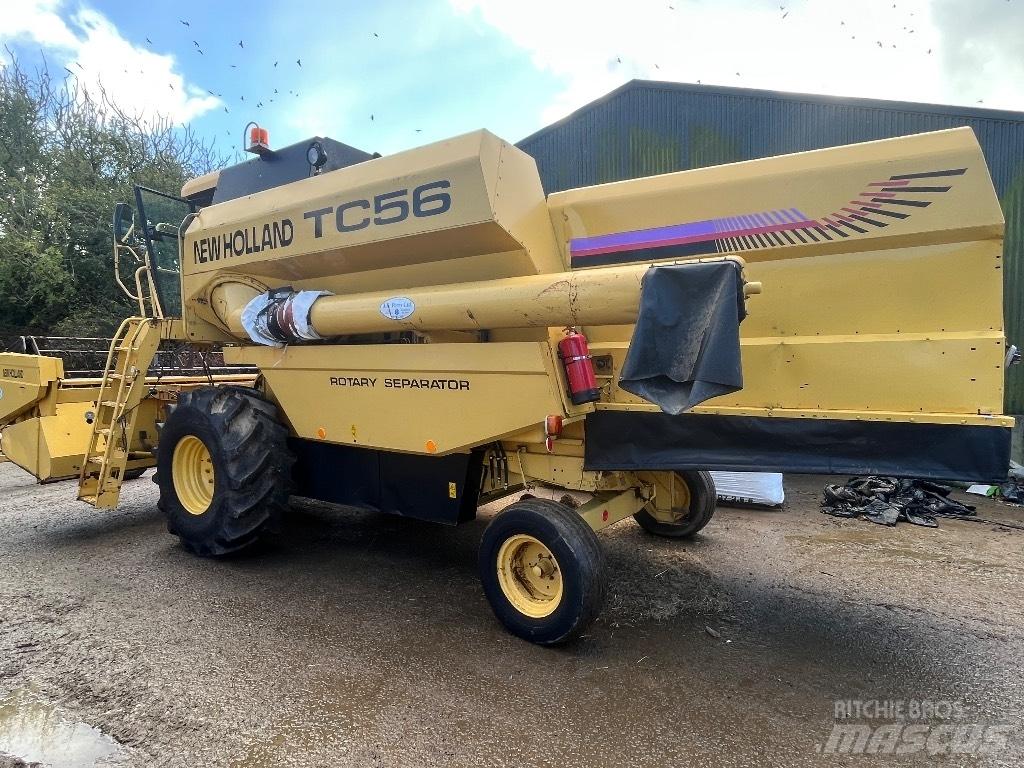 New Holland Tc56h Kombinované zberacie stroje