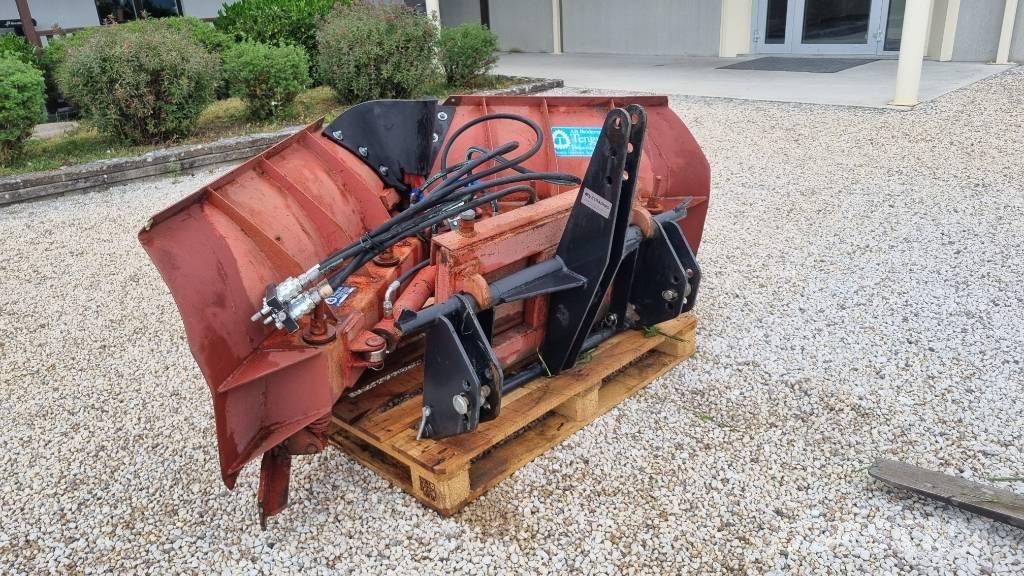 UNI-VÄG 200 Vikplog Pluhy