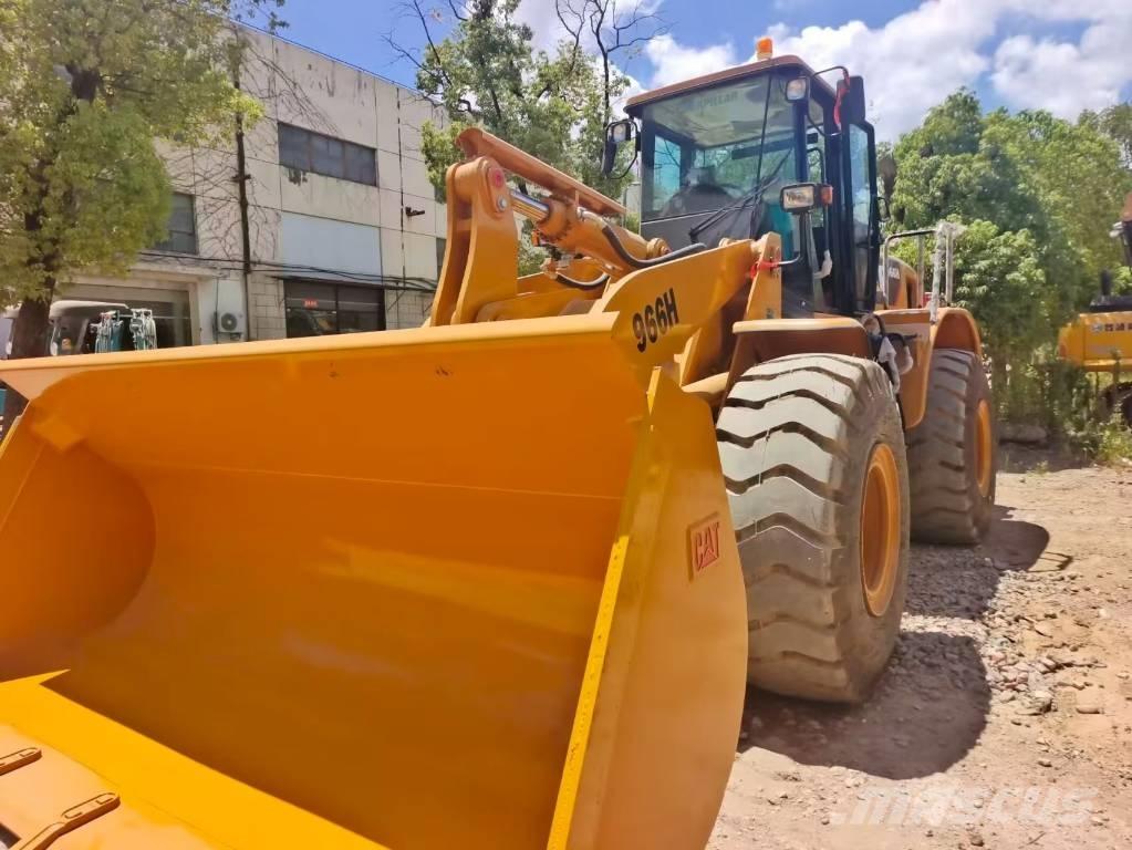 CAT 966 H Kolesové nakladače